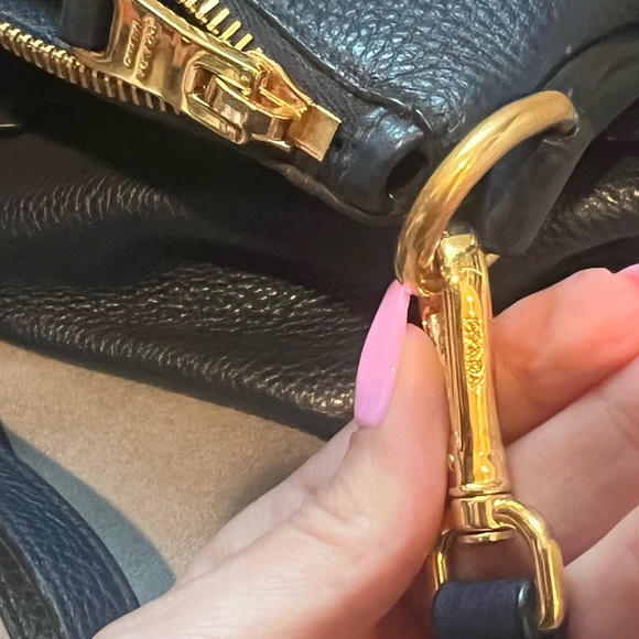 Prada leather handbag - Picture 10 of 11